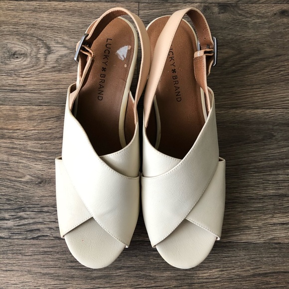 Lucky Brand Ivory Wedges - Picture 2 of 8